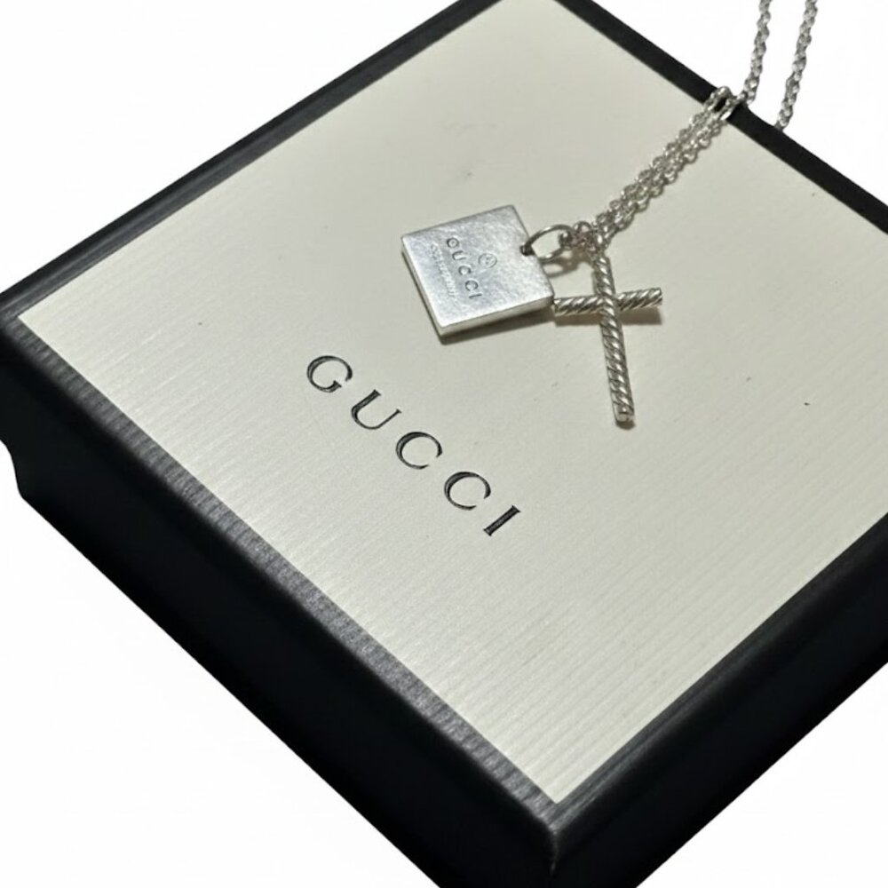 Gucci Necklace Trademark Pendant Square Cross Silver Link Chain Sterling - Picture 1 of 6